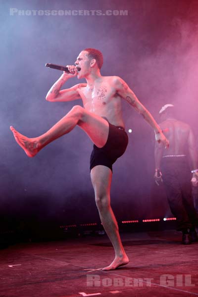 SLOWTHAI - 2019-10-31 - PARIS - Grande Halle de La Villette - Nef - 